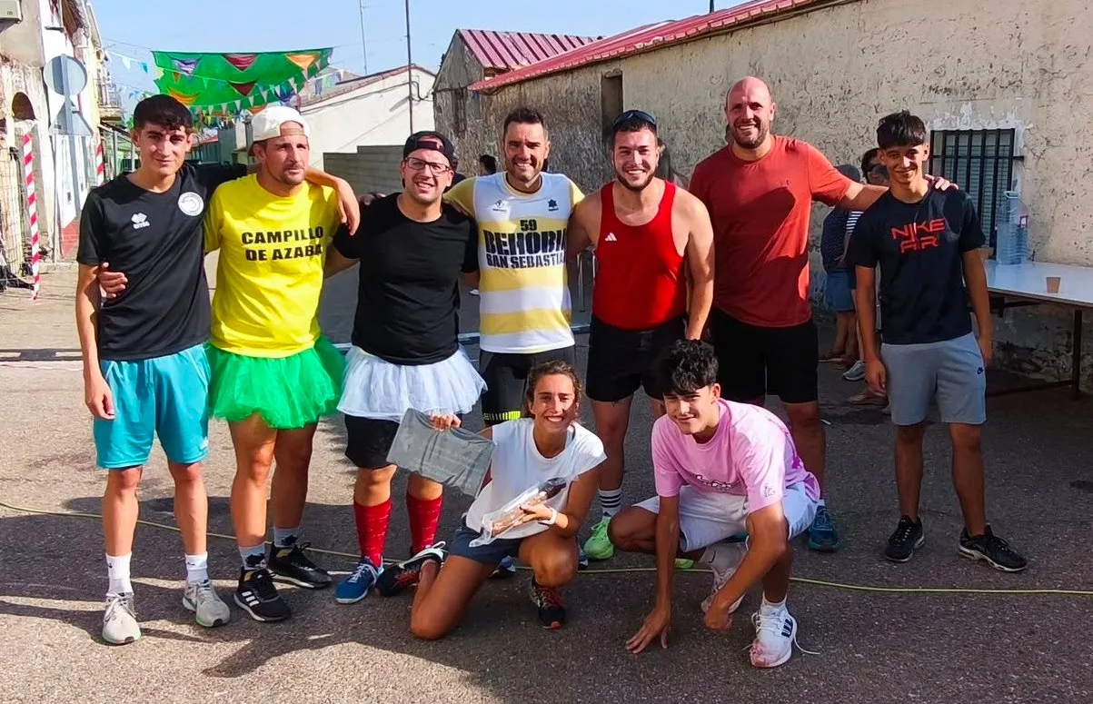 Foto 4 - H&eacute;ctor S&aacute;nchez Casado y Mar&iacute;a Gonz&aacute;lez Alonso ganan la 2&ordf; Milla Urbana de Campillo de Azaba