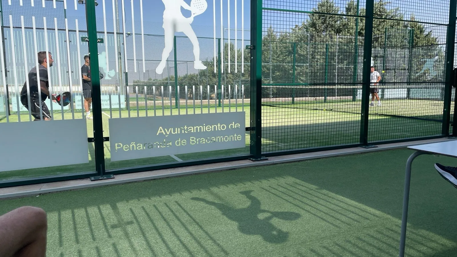 Foto 2 - &Eacute;xito de participaci&oacute;n y gran ambiente para el Torneo Ferias y Fiestas de Padel
