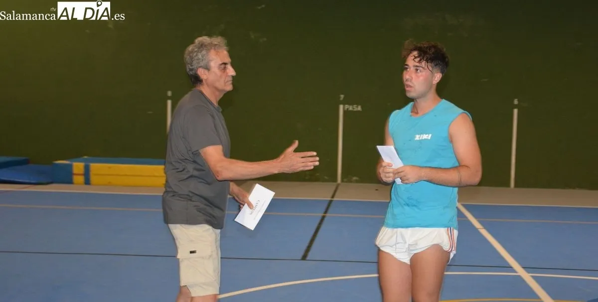 Participantes en el partido de la final del campeonato