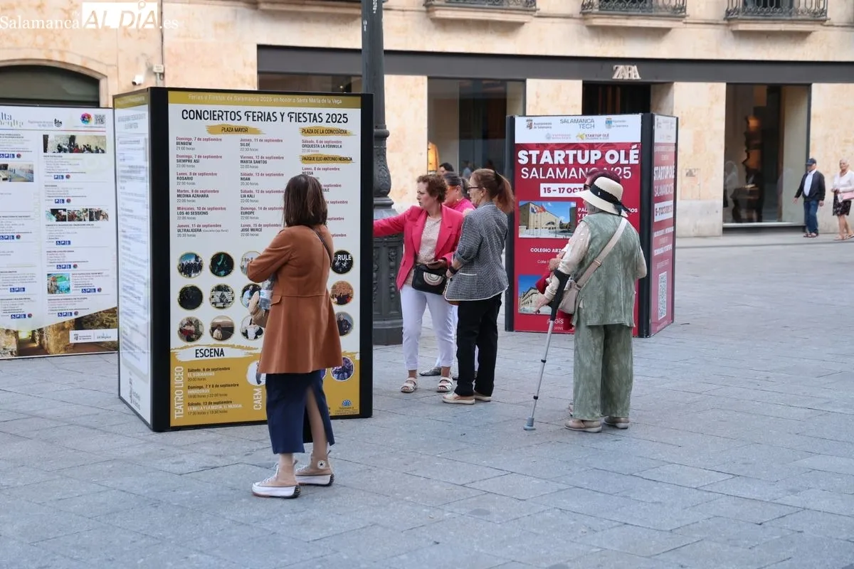 Ambiente en Salamanca en esta tarde de domingo, último día de agosto. Foto: David Sañudo