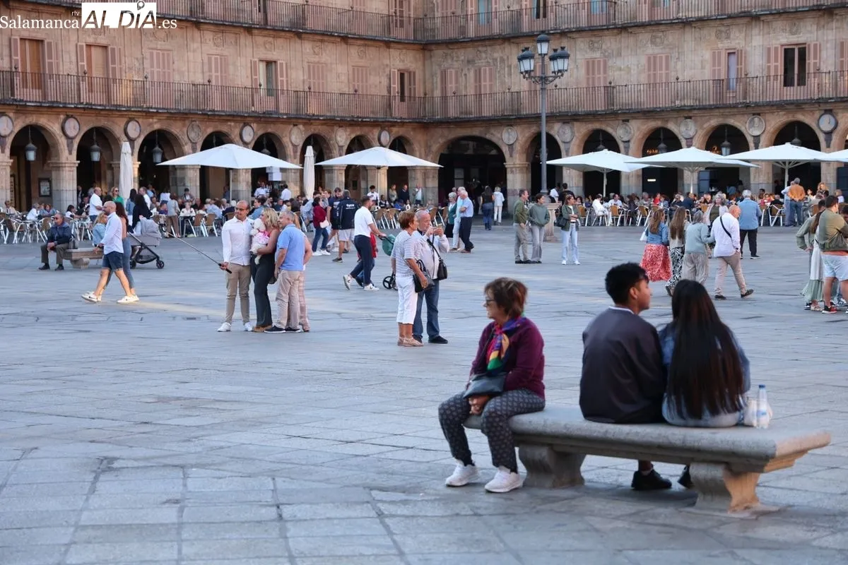 Ambiente en Salamanca en esta tarde de domingo, último día de agosto. Foto: David Sañudo