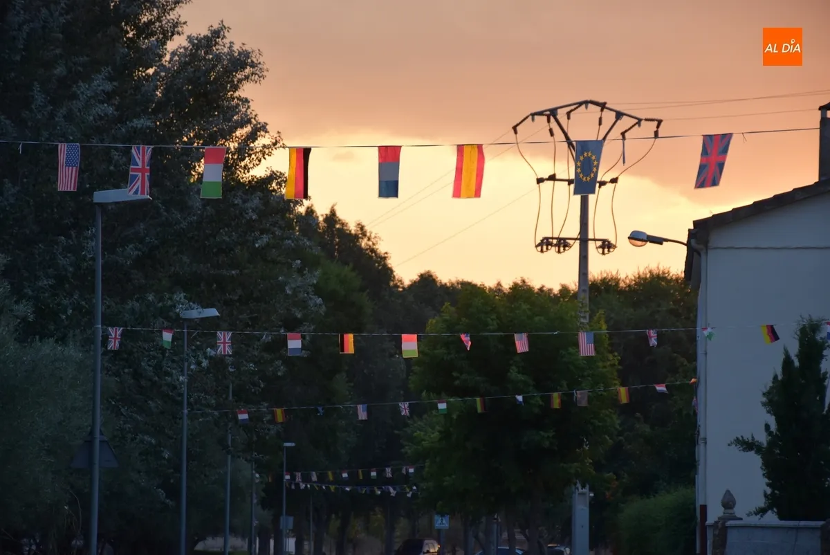 Foto 3 - Todo preparado en El Puente-Huertas de la Artesa para el arranque de sus fiestas