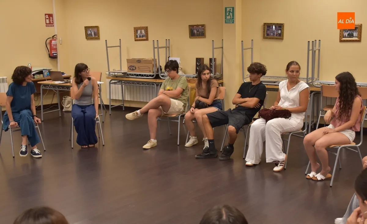 Foto 4 - El totalmente renovado Equipo de Apoyo del Divierteatro afronta su per&iacute;odo de formaci&oacute;n