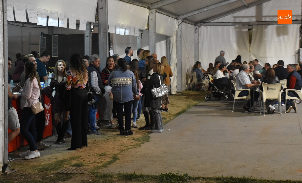 La barra de bar de la Feria del Caballo que quedó vacante sale de nuevo a licitación