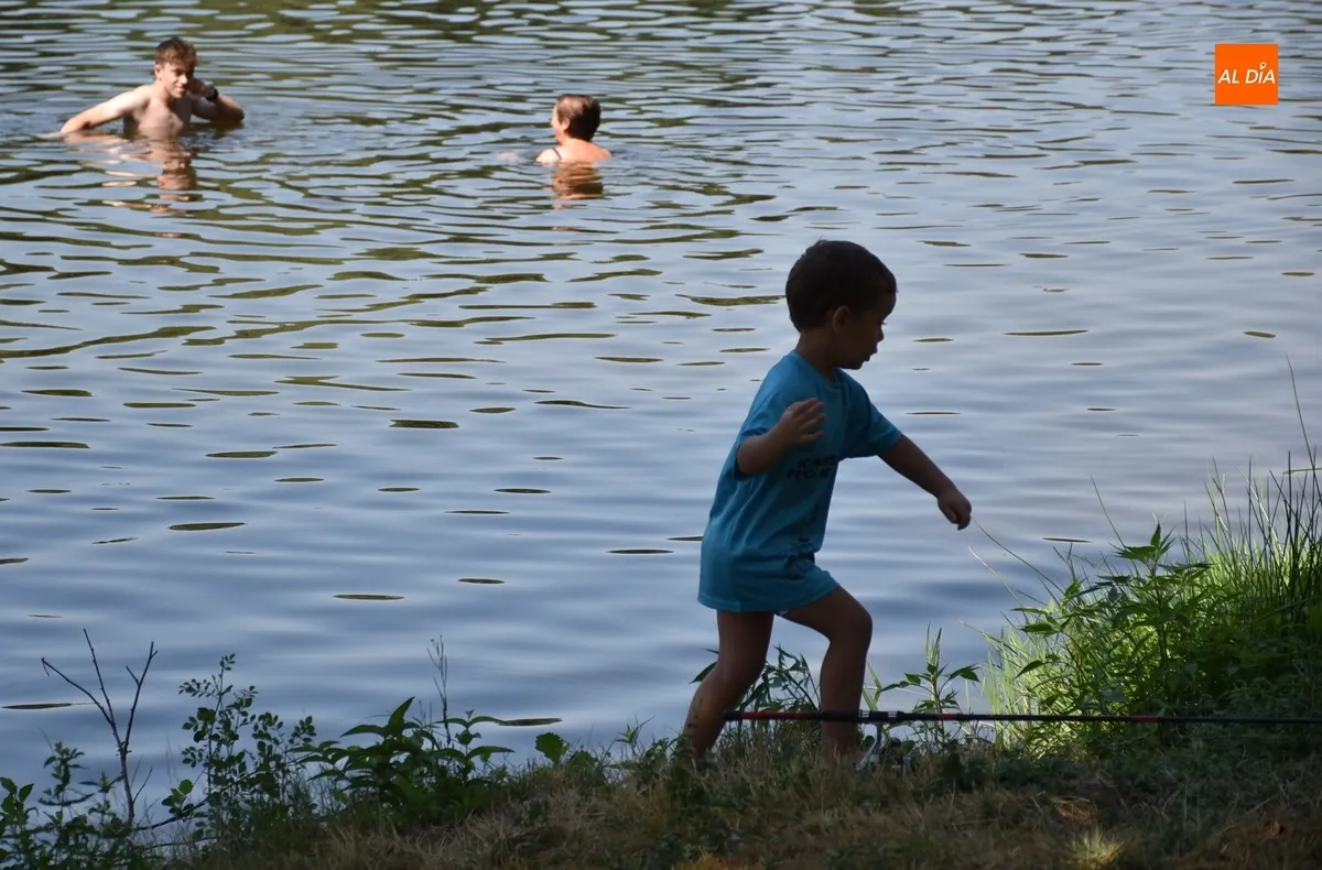 Foto 9 - Aitor Gil con 142 peces y Celia Pacheco con 110 ganan el Concurso de Pesca Infantil