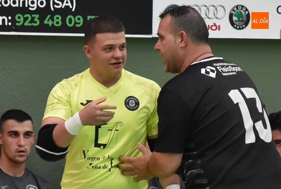 Foto 4 - Juanan se incorpora al equipo Senior del III Columnas