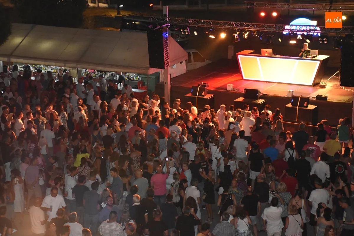 Foto 8 - Las Spice Girls causan sensaci&oacute;n en el 2&ordm; Bolonia Fest, cuyo Concurso de Playback se lo llev&oacute; Estopa