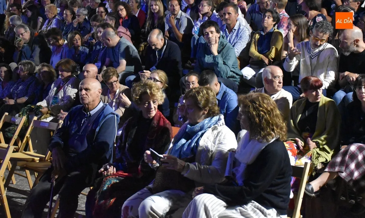 Foto 7 - La Feria 2025 se cierra con una velada musical &uacute;nica llena de sabor y reivindicaci&oacute;n de la tierra