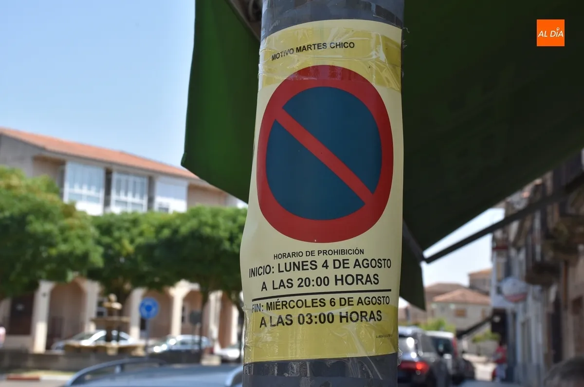 Foto 4 - El entorno de La Glorieta se prepara para el Martes Chico con el escenario del preg&oacute;n en otro punto