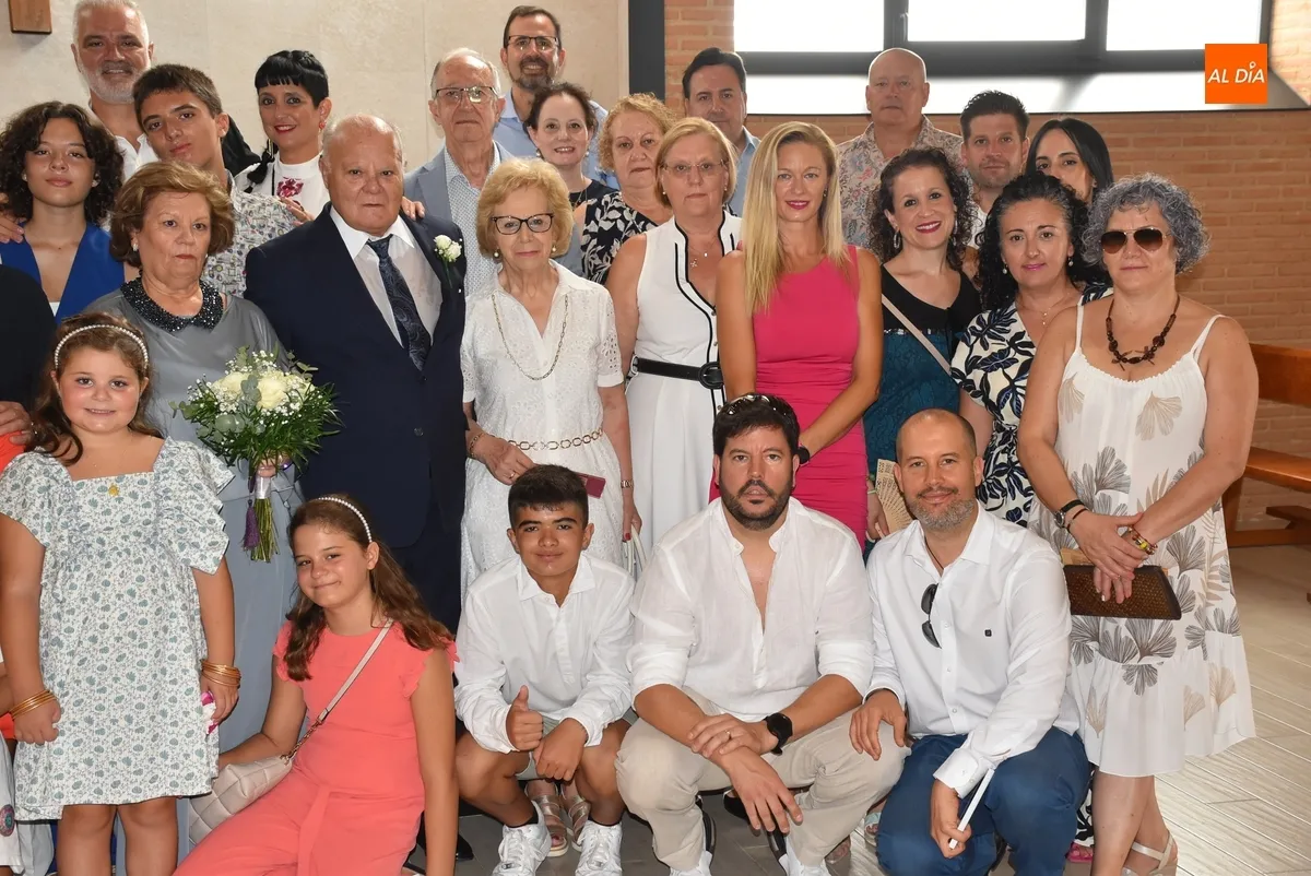 Foto 4 - Manolo y Marisol festejan sus 50 a&ntilde;os de casados
