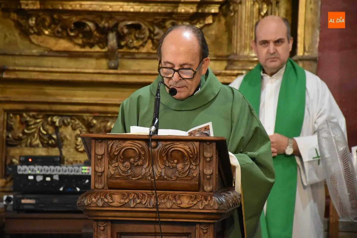 Foto 4 - Arranca entre c&aacute;nticos y vivas la novena en honor a la Virgen de la Pe&ntilde;a