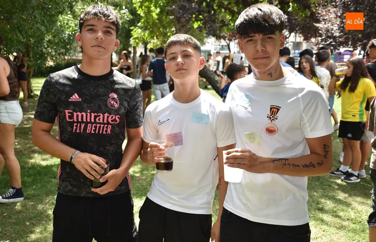 Foto 9 - Las camisetas futboleras locales ganan terreno en el encuentro juvenil del Valle de San Mart&iacute;n