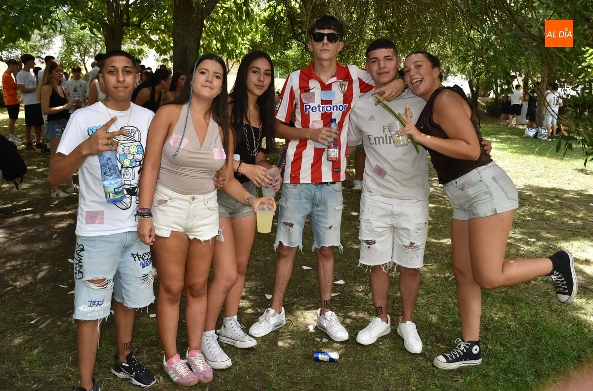 Foto 10 - Las camisetas futboleras locales ganan terreno en el encuentro juvenil del Valle de San Mart&iacute;n