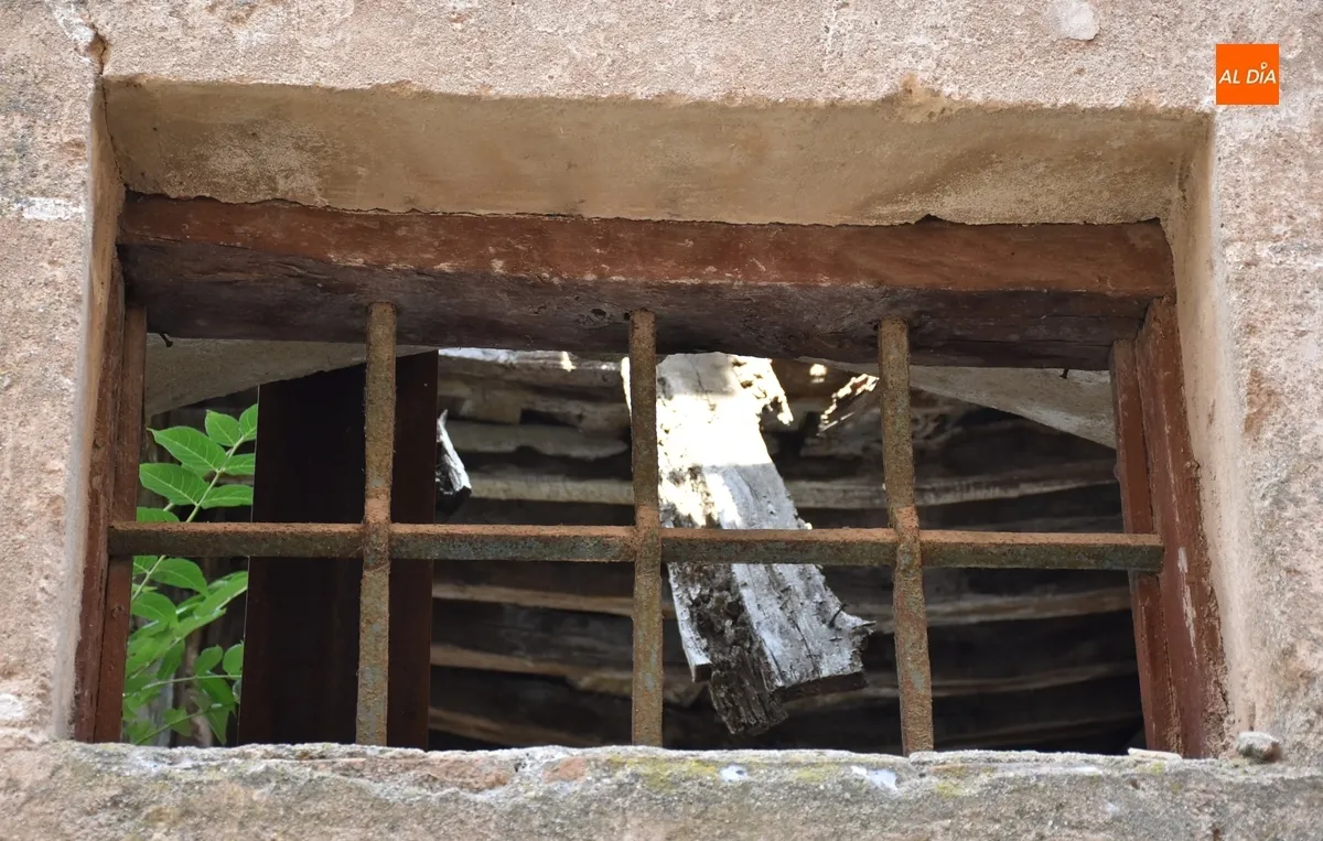 Foto 4 - Exigen por escrito la limpieza de los inmuebles en ruinas y abandonados de la calle Estacadilla