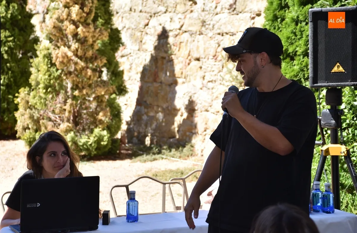 Foto 4 - El mirobrigense &Aacute;lvaro Fenoy presenta con su compa&ntilde;&iacute;a Teatro L&iacute;mite el montaje &lsquo;El amor de Freda&rsquo;