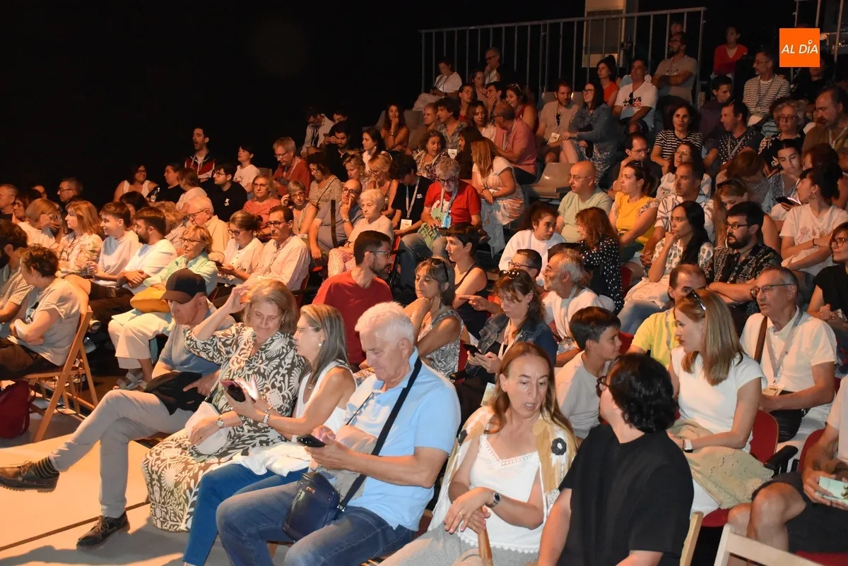 Foto 4 - Intensa tarde de jueves con doble estreno desde Burgos: Arawake a cubierto y Cidanz al aire libre