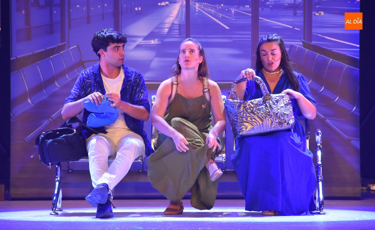 Rayuela sorprende con su fresca y singular versión de ‘Sueño de una noche de verano’