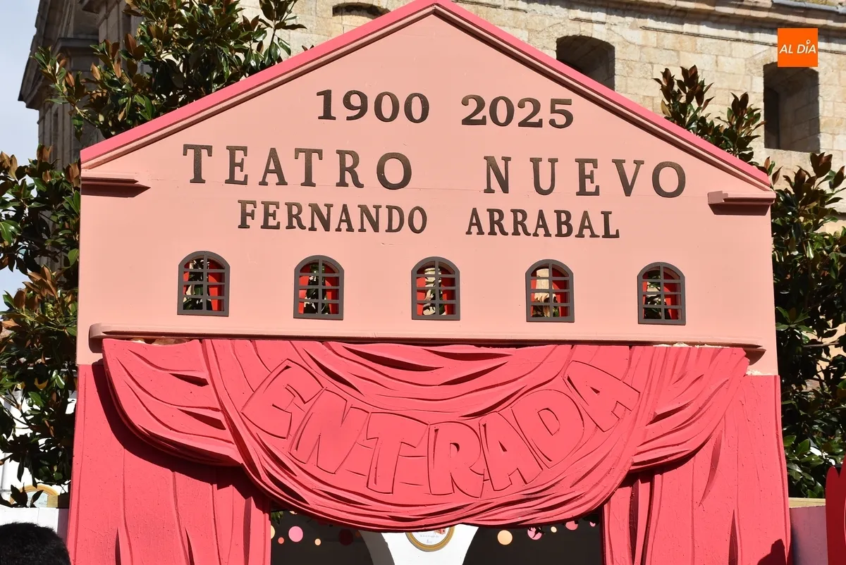 Foto 7 - L@s ni&ntilde;@s empieza a festejar con atracciones incluidas los 125 a&ntilde;os del Teatro Nuevo