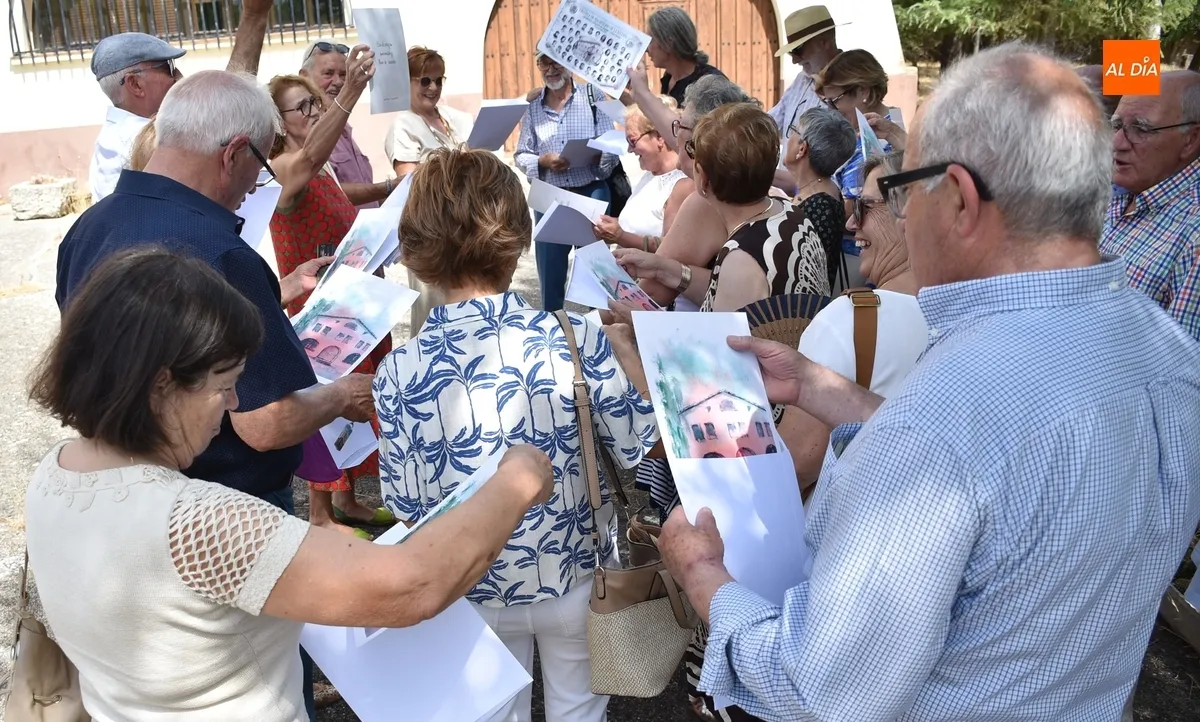 Foto 7 - La &uacute;nica promoci&oacute;n mixta de Magisterio de las Teresianas se re&uacute;ne medio siglo despu&eacute;s de acabar