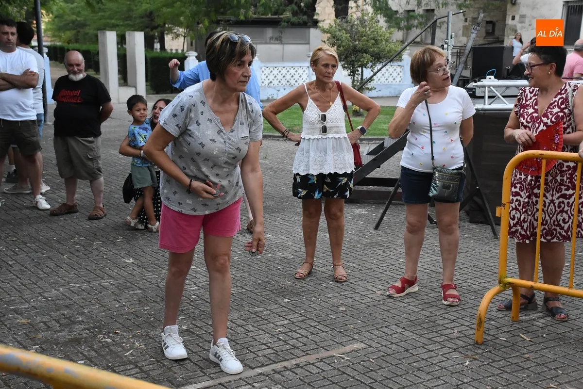 Foto 7 - El cl&aacute;sico campeonato de la rana abre las fiestas de San Andr&eacute;s en su estreno en agosto
