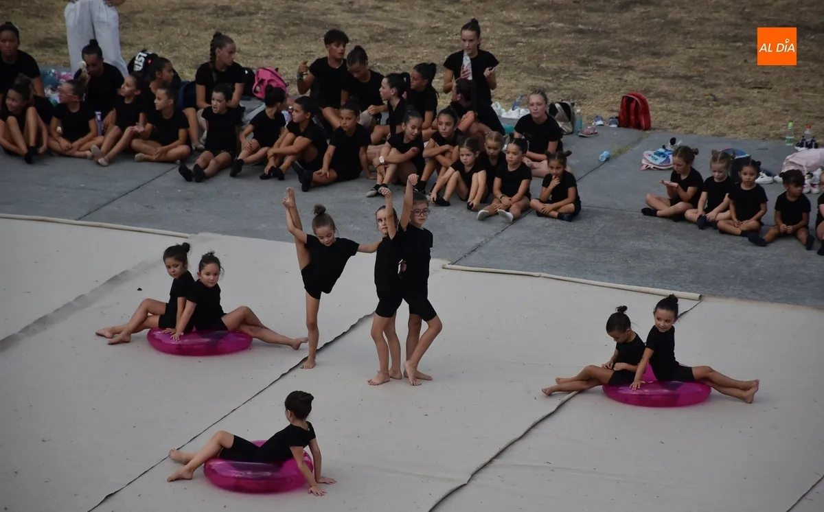 Foto 2 - Clausurado el Campus de Gimnasia R&iacute;tmica mostrando lo aprendido durante la semana