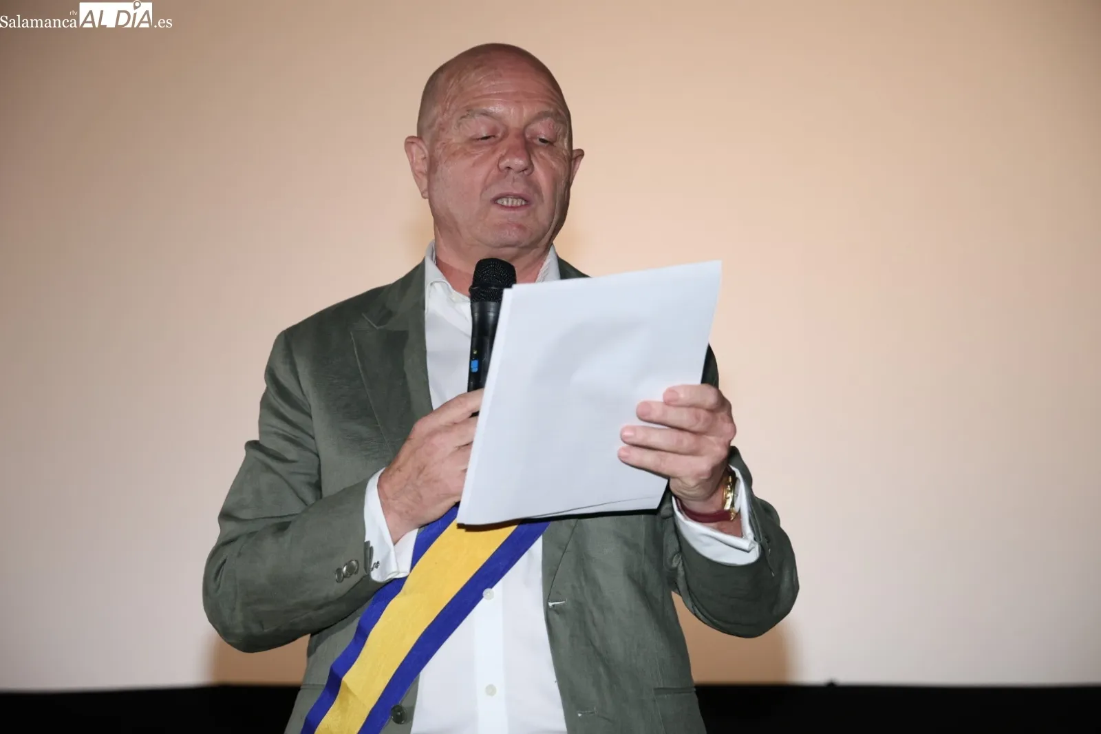 Foto 7 - El talento salmantino de Alba S&aacute;nchez Torremocha brilla en la presentaci&oacute;n de 'Los Futbol&iacute;simos 2'