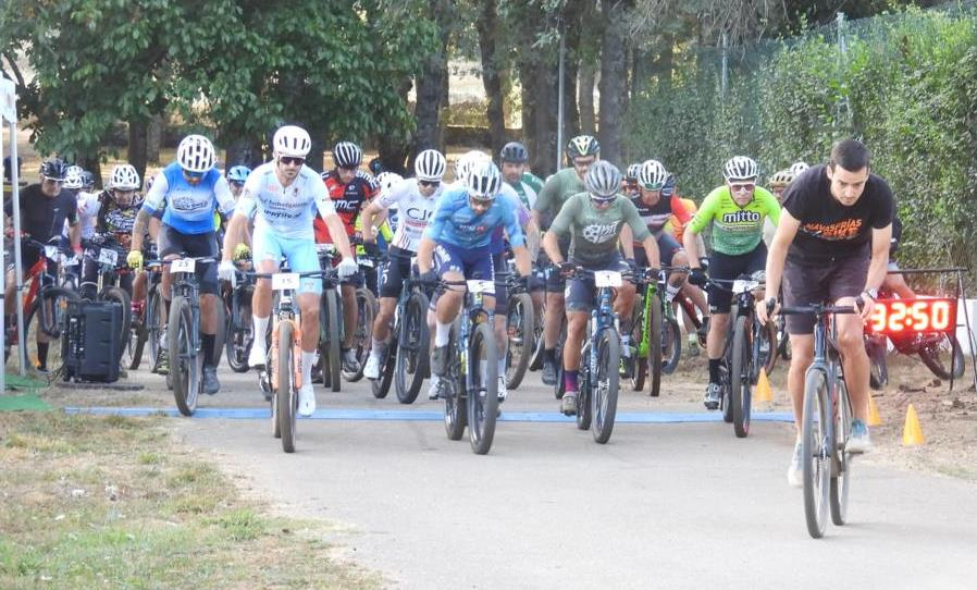 La Navasfrías Bike Xtreme retorna con victorias de David García y Ainhoa Sánchez en la ruta larga