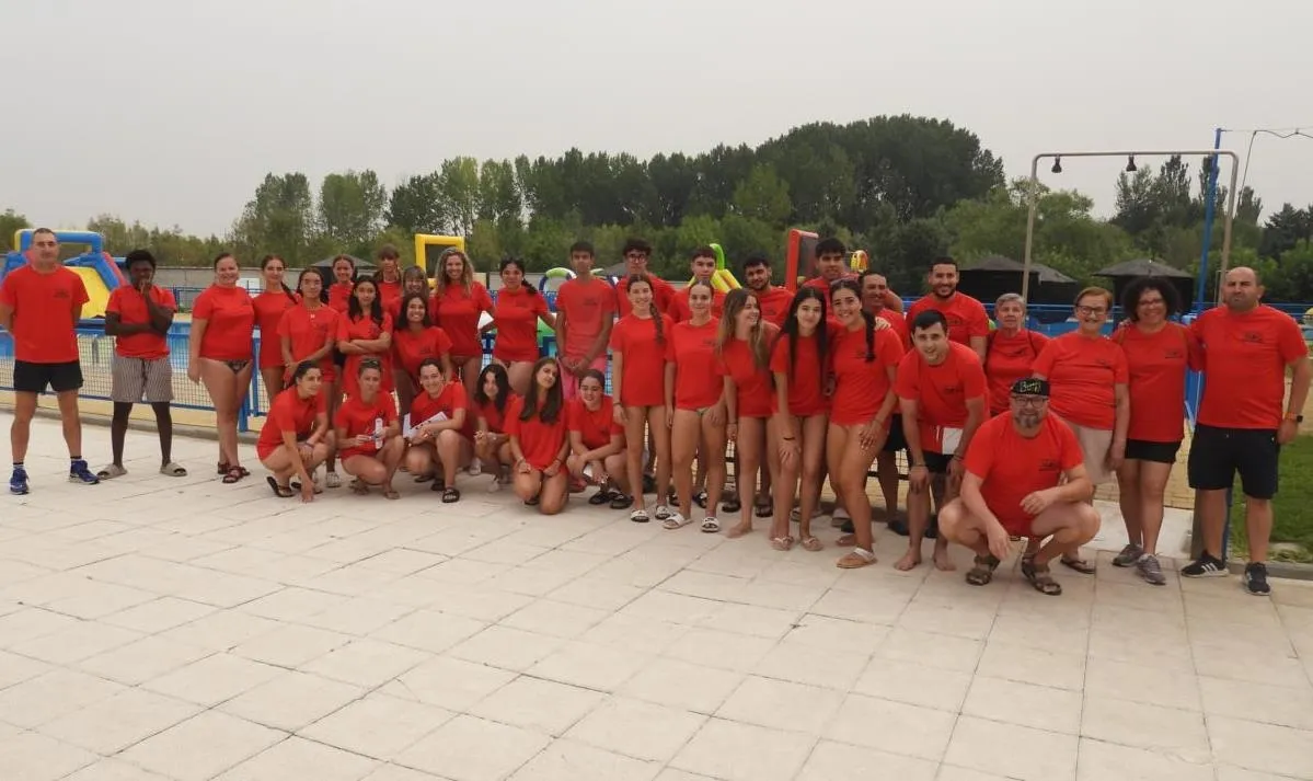 Foto 6 - M&aacute;s de 150 chavales disfrutan de los cl&aacute;sicos Juegos de las Piscinas de Sancti-Sp&iacute;ritus