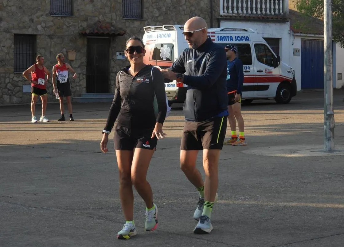 Foto 5 - Antonio Cerezo y Ver&oacute;nica S&aacute;nchez triunfan en el 10&ordm; aniversario de la Carrera de Aldehuela de Yeltes