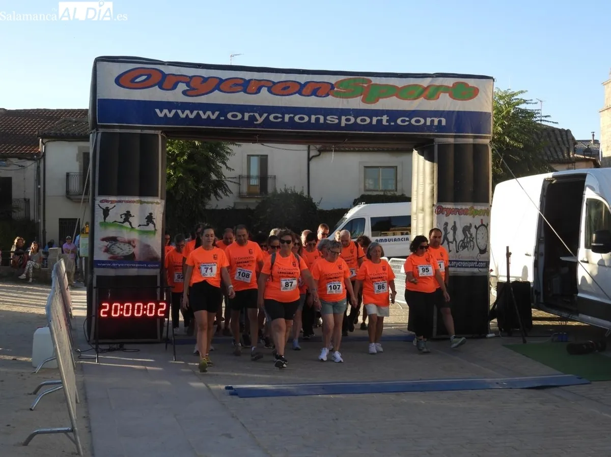 Cientos de corredores y andarines se dieron cita en un evento que volvió a demostrar su éxito de convocatoria y organización / FOTOS: ORYCRONSPORT