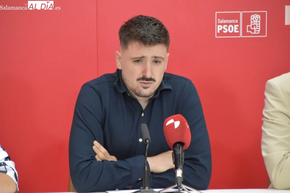 Los socialistas acusan al PP de 'dar la espalda al campo' y exigen ayudas para la lenteja y el garbanzo. Fotos de Miguel González
