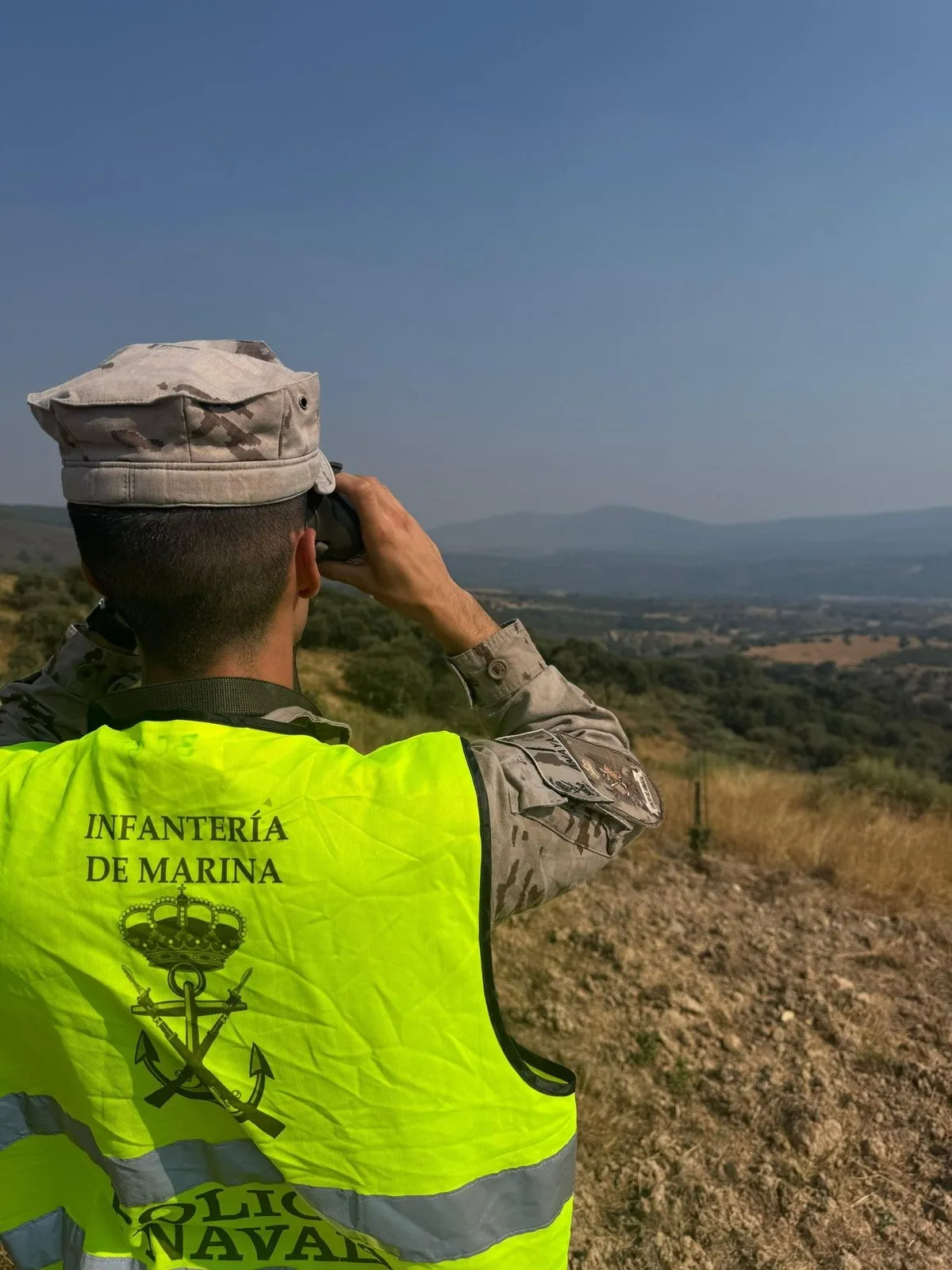 Despliegue de la Armada en Salamanca, Ávila y Cáceres por los incendios. Fotos @Defensagob