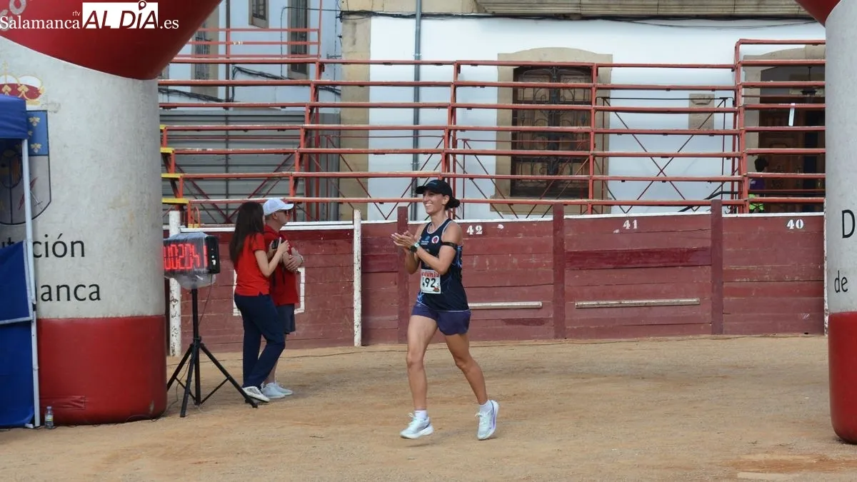 La carrera Toromaratón ha tenido como salida y meta el coso taurino