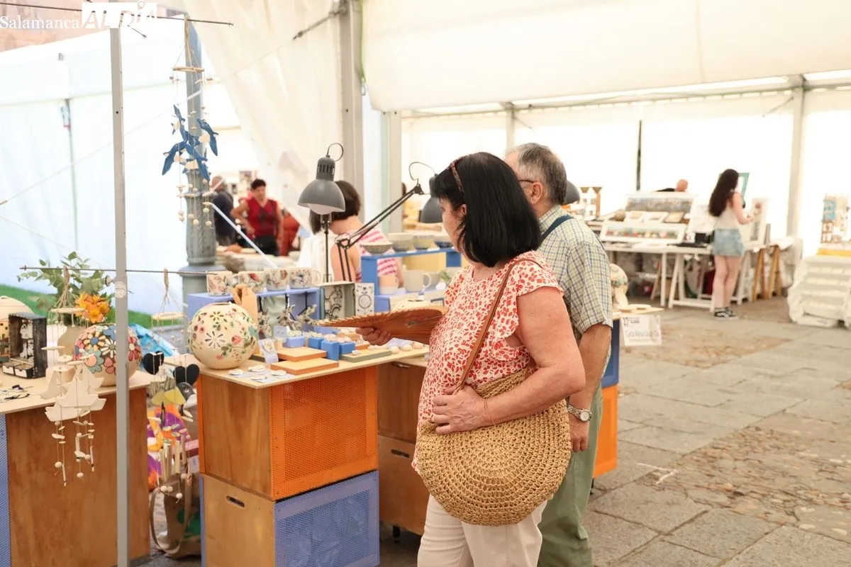 Feria del Barro en la plaza de Anaya. Foto de David Sañudo