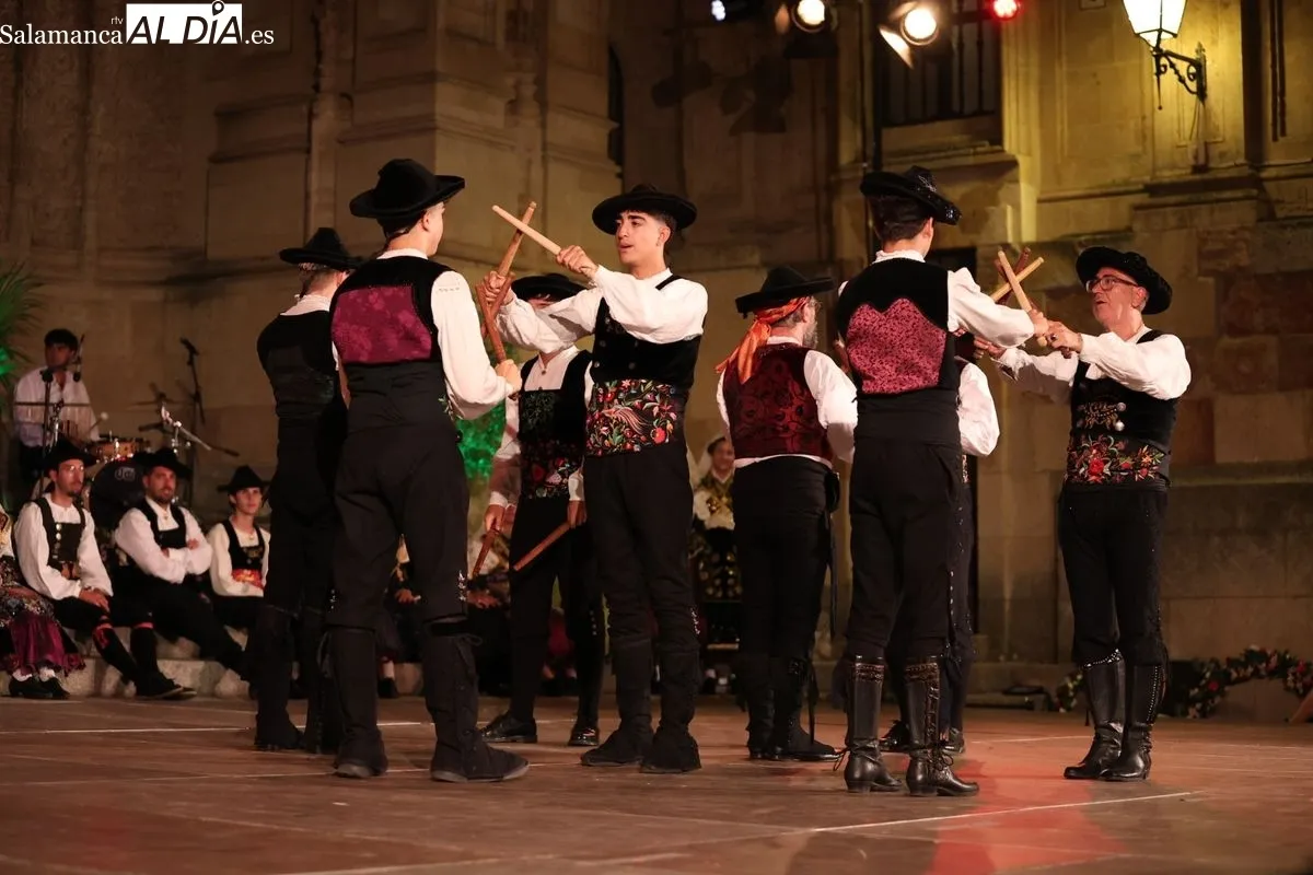Gala de clausura del IV Festival Internacional de Folclore de Salamanca. Foto: David Sañudo