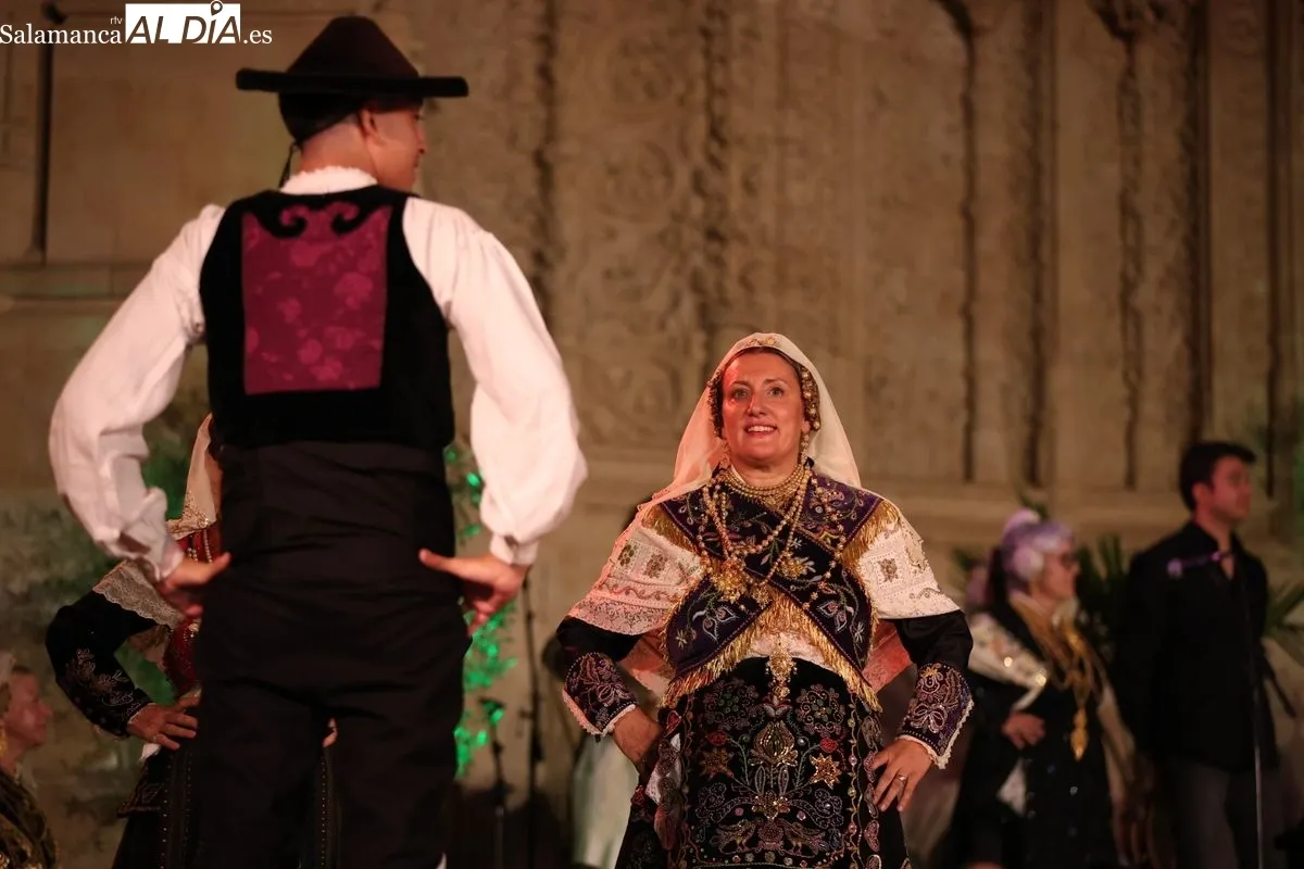 Gala de clausura del IV Festival Internacional de Folclore de Salamanca. Foto: David Sañudo
