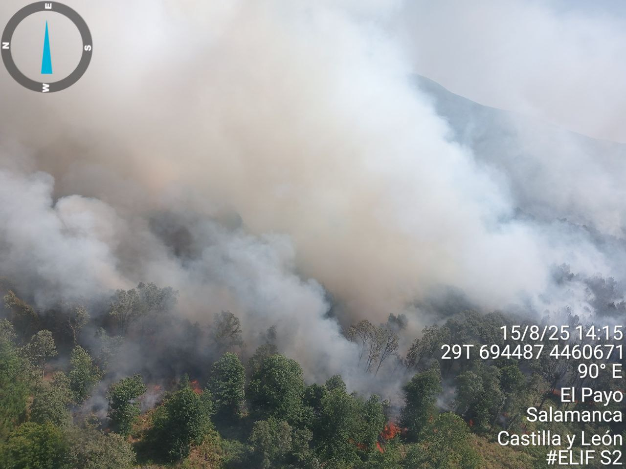 El incendio de Índice 2 de Gravedad Potencial obliga a evacuar El Payo