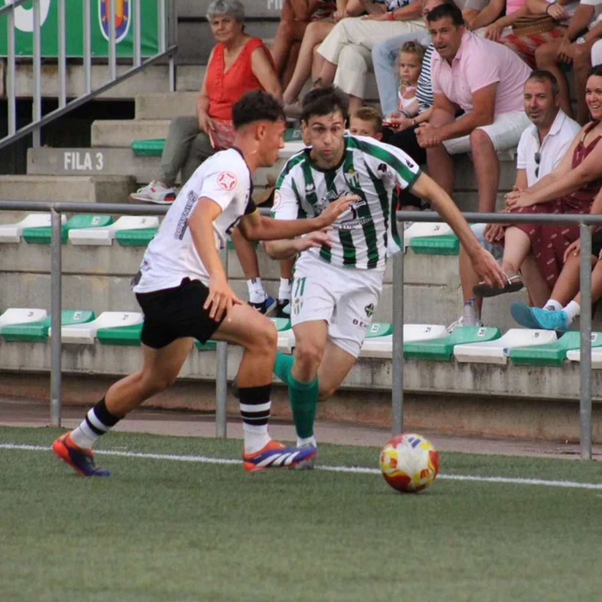 Fotos: @UnionistasCF y @clubdepguijuelo