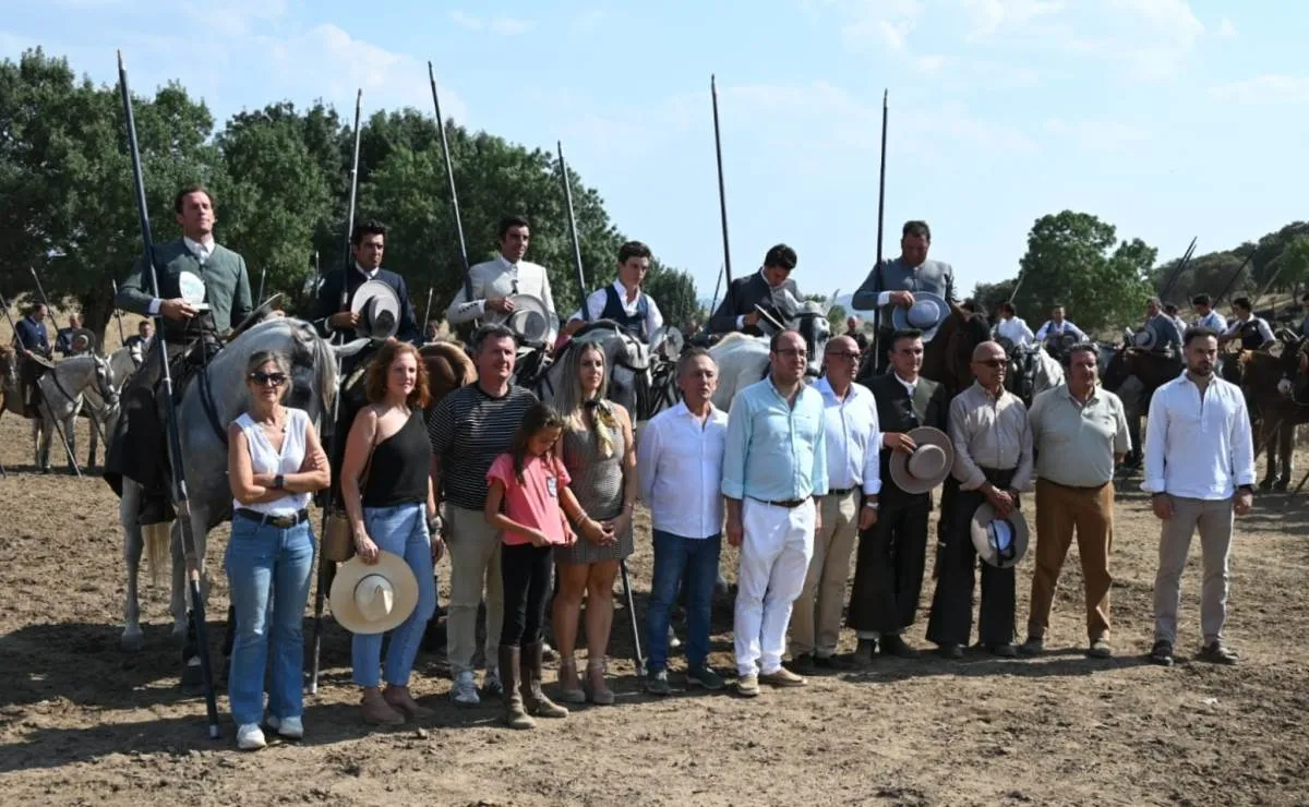 Foto 7 - Miguel &Aacute;ngel Perera y Jaime Marqu&eacute;s se proclaman triunfadores de las Faenas y Doma de Campo