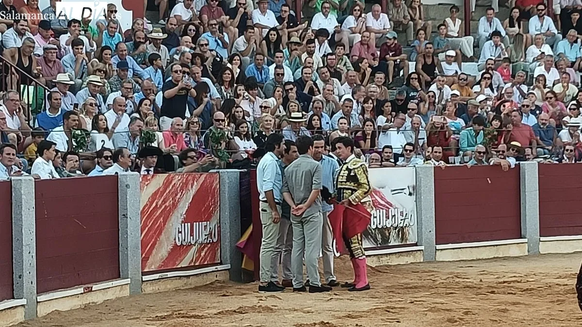 Foto 4 - V&Iacute;DEO Y FOTOS | El Capea, despedida con honores