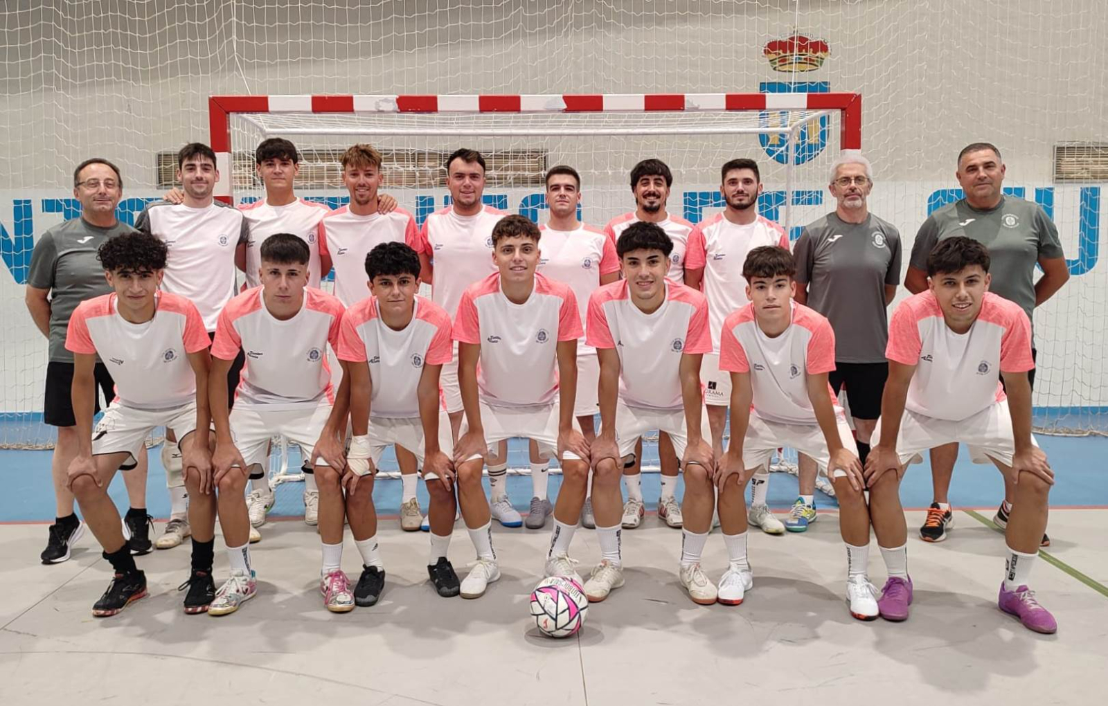 El III Senior inicia su nueva era con Paco Olivares al frente