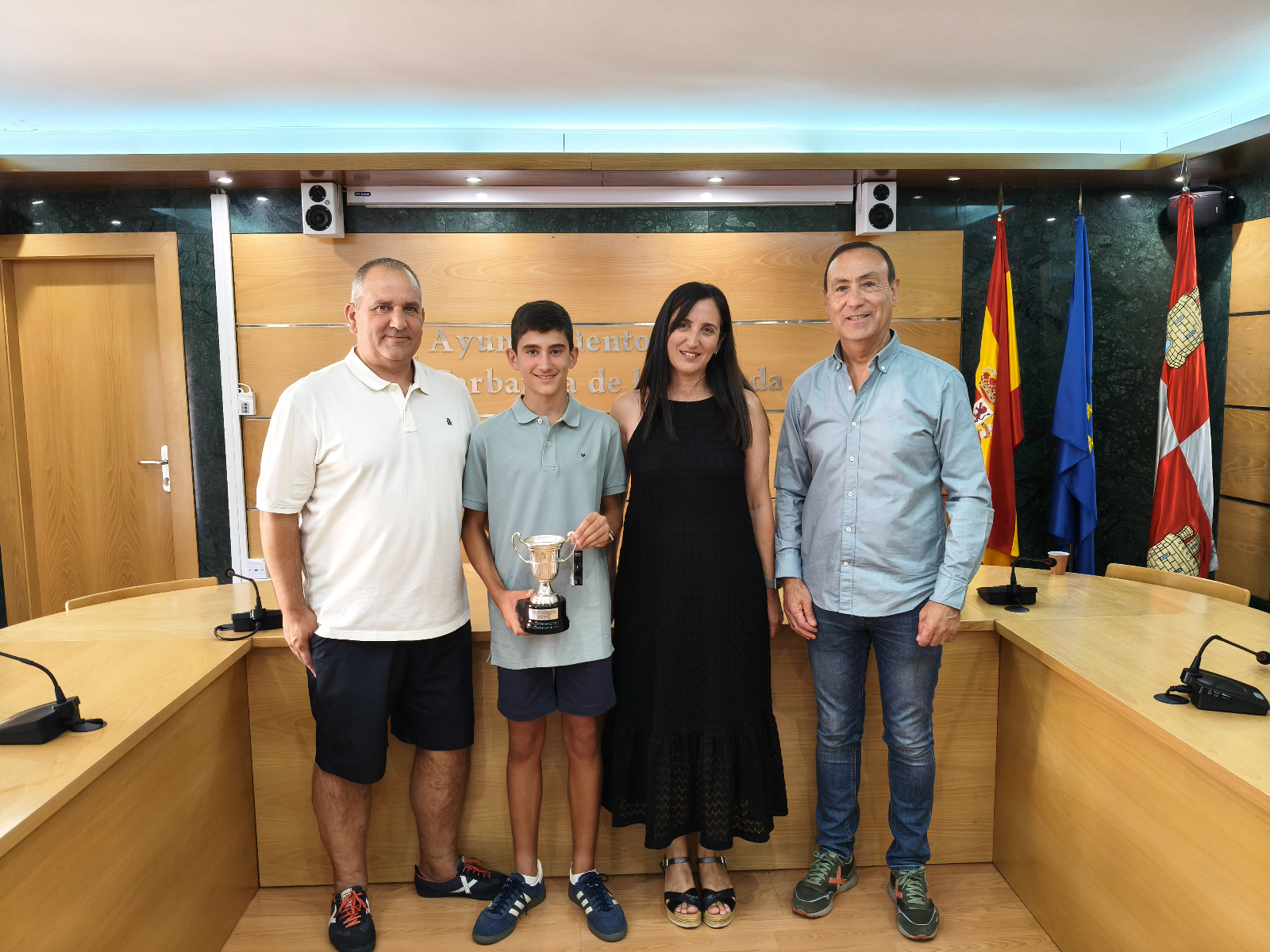 El Ayuntamiento de Carbajosa recibe a Diego Martín Alonso, campeón de España infantil de golf