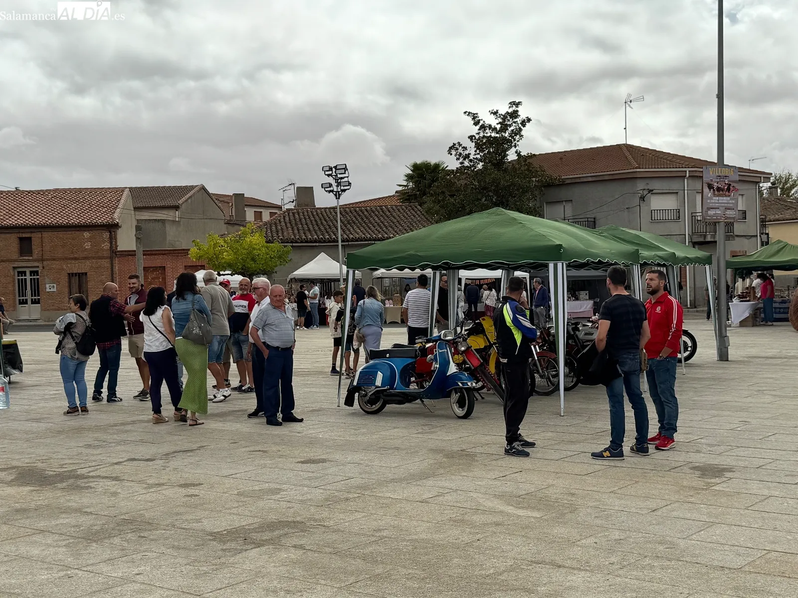 II Mercado Villa Aurea en Villoria