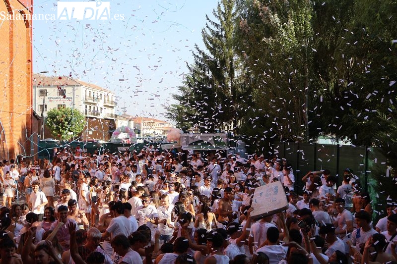 La ‘Independent Party’ reúne a más de 550 personas en una tarde de música y fiesta en Alba de Tormes
