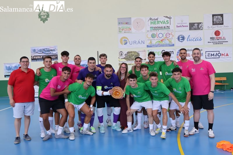 Hat-trick de Juan Piña y remontada del Piensos Durán Albense para conquistar el Trofeo Villa de Alba de Tormes