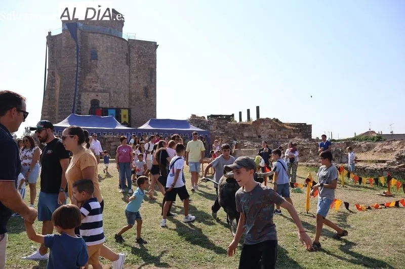 Foto 16 - Desayuno y encierro infantil en el Castillo de los Duques de Alba