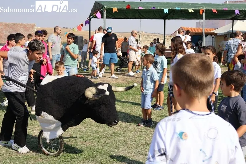 Foto 7 - Desayuno y encierro infantil en el Castillo de los Duques de Alba