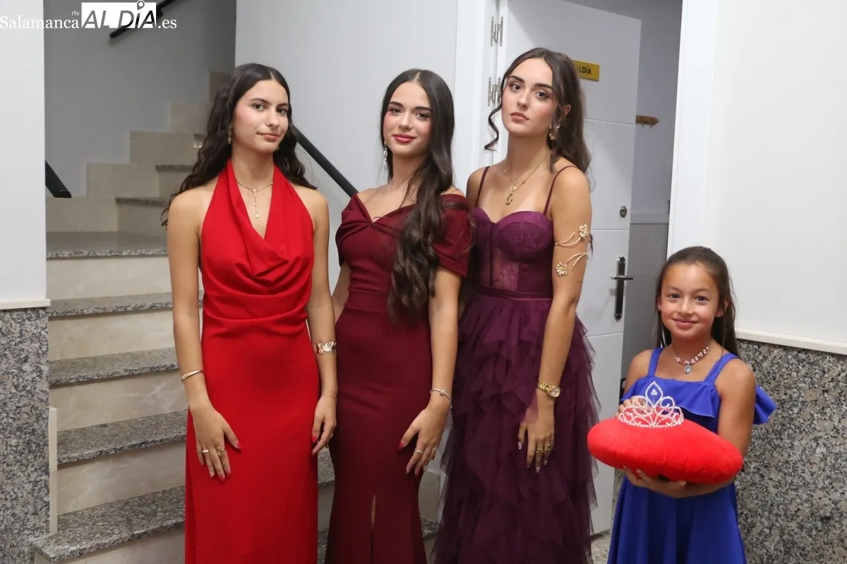 Inicio emotivo y multitudinario de las fiestas de Cipérez / CORRAL
