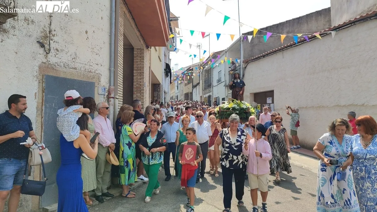 Procesión de San Roque en Villarino de los Aires