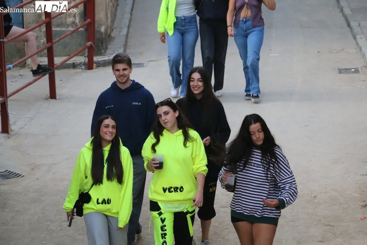 Accidentado y peligroso encierro de Valdeflores en Aldeadávila de la Ribera / CORRAL